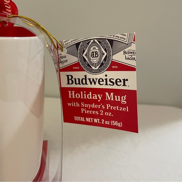 NEW IN BOX 2021 Budweiser Holiday Stein Mug With Clydesdale Horse Wreath - Picture 8 of 8